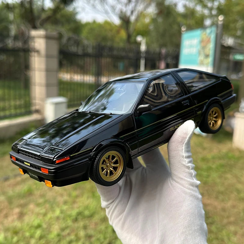 1:18 Toyota AE86 TRUENO