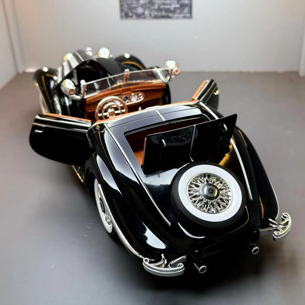 1:18 1936 Mercedes-Benz 500K