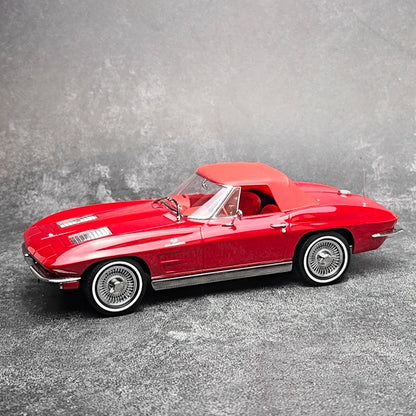1:18 Chevrolet Corvette Sting Ray 1963