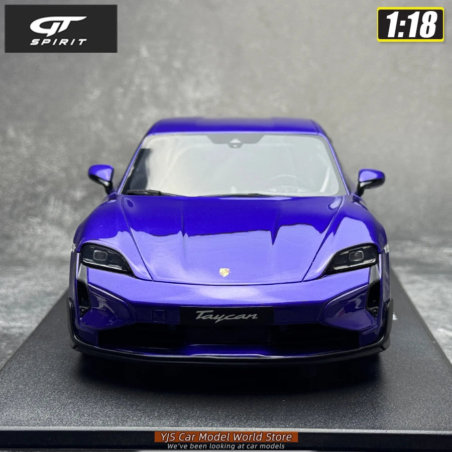 1:18 Porsche TAYCAN TURBO GT