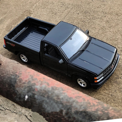 1:24 1993 Chevrolet 454 SS