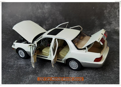 1:18 Lexus LS400