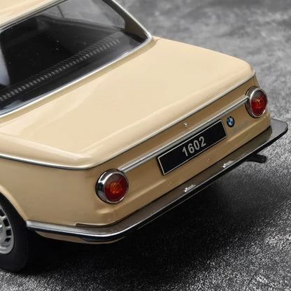 1:18 BMW 2002 1602/L2002ti