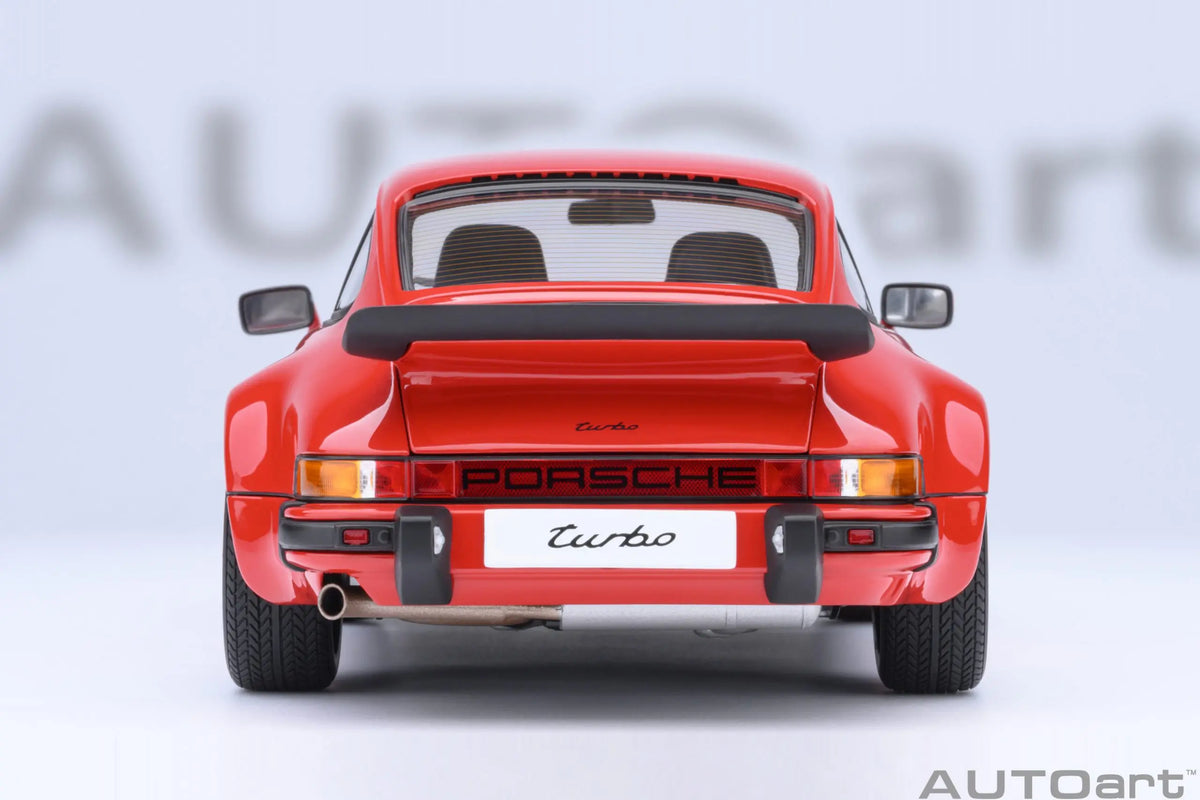 1:18 Porsche 911 Turbo 3.0 (930)