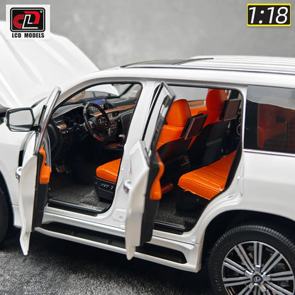 1:18 Lexus LX570