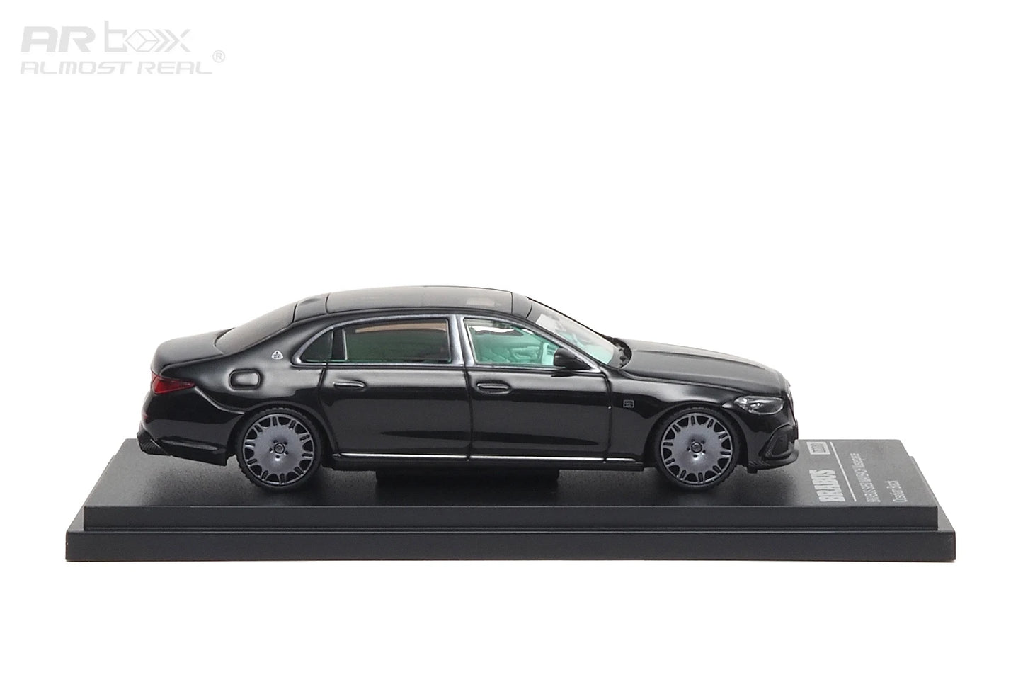 1/64 Mercedes-Benz S850 Maybach Masterpiece 2023