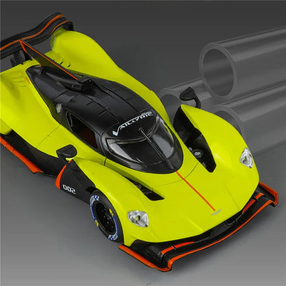 1:24 Aston Martin Valkyrie