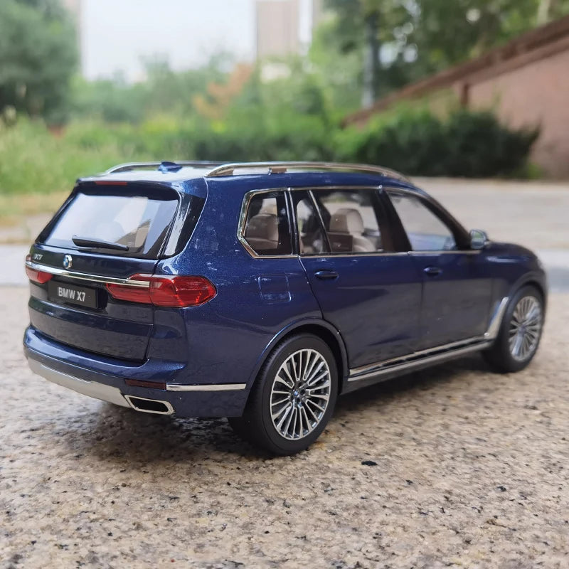 1:18 BMW X7 G07 2019