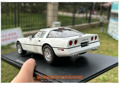 1:18  Chevrolet Corvette C4 1986
