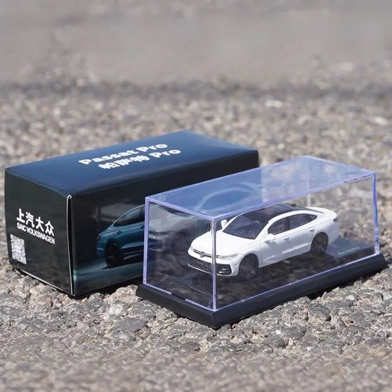 1:64 Volkswagen Passat Coupe Tiguan Teramont