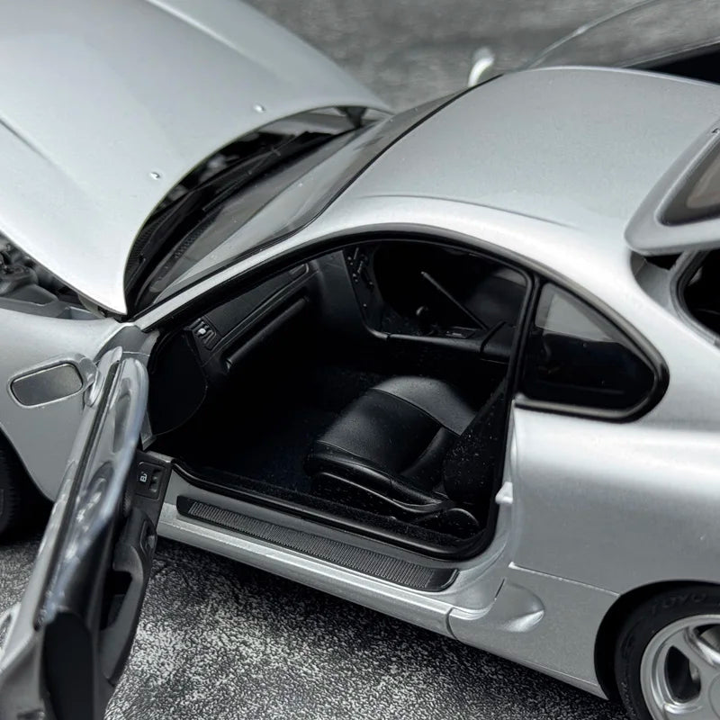 1:18 Toyota SUPRA A80