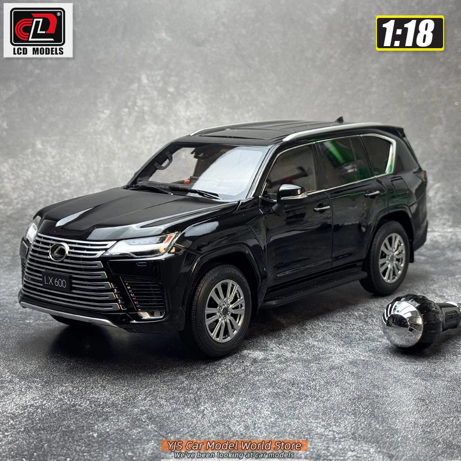 1:18 Lexus LX600