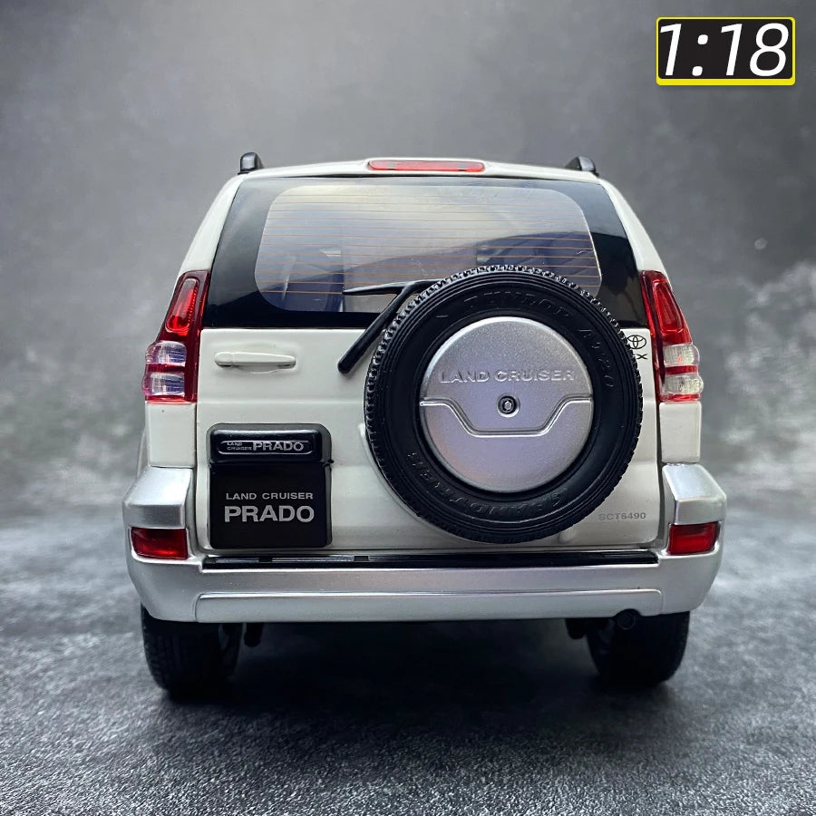 1:18 TOYOTA PRADO GX  2008
