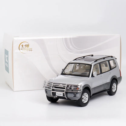 1:18 Mitsubishi Pajero V73