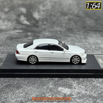 1:64 Toyota Crown 12th generation