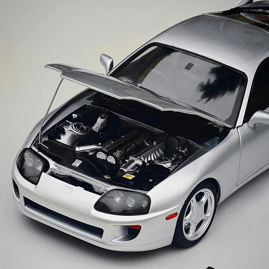 1:18 Toyota SUPRA A80