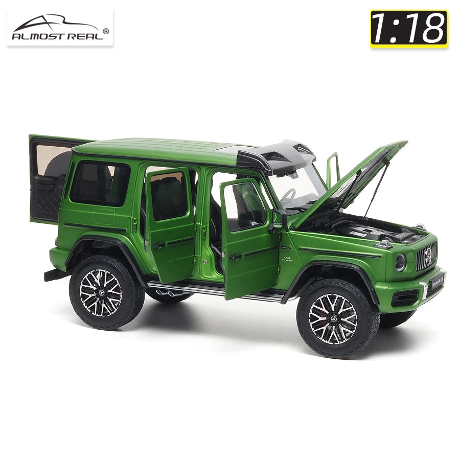 1:18 Mercedes-Benz G63 4x4-2023 Green