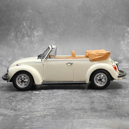 1:18 Volkswagen Beetle 1303 Convertible