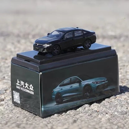 1:64 Volkswagen Passat Coupe Tiguan Teramont