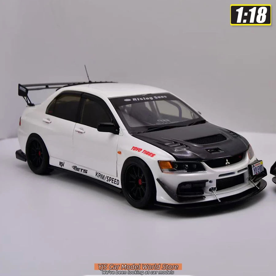 1:18 Mitsubishi Lancer Evolution IX