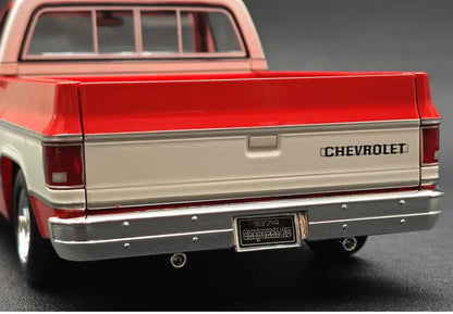 1:18 1974 Chevrolet C10 Cheyenne