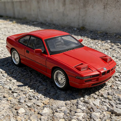 1:24 BMW 850 CSI E31