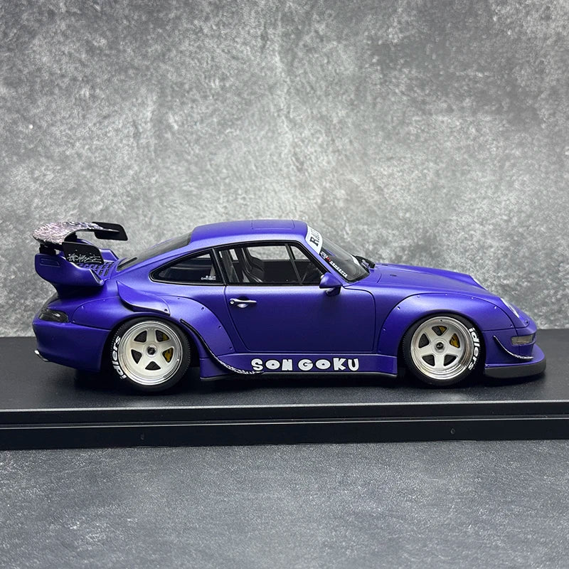 1:18 Porsche 911 2024