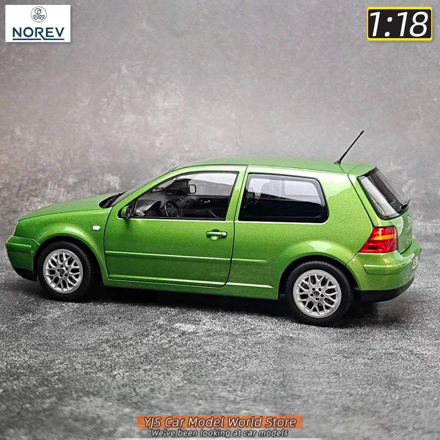 1:18 1998 Volkswagen Golf GTI