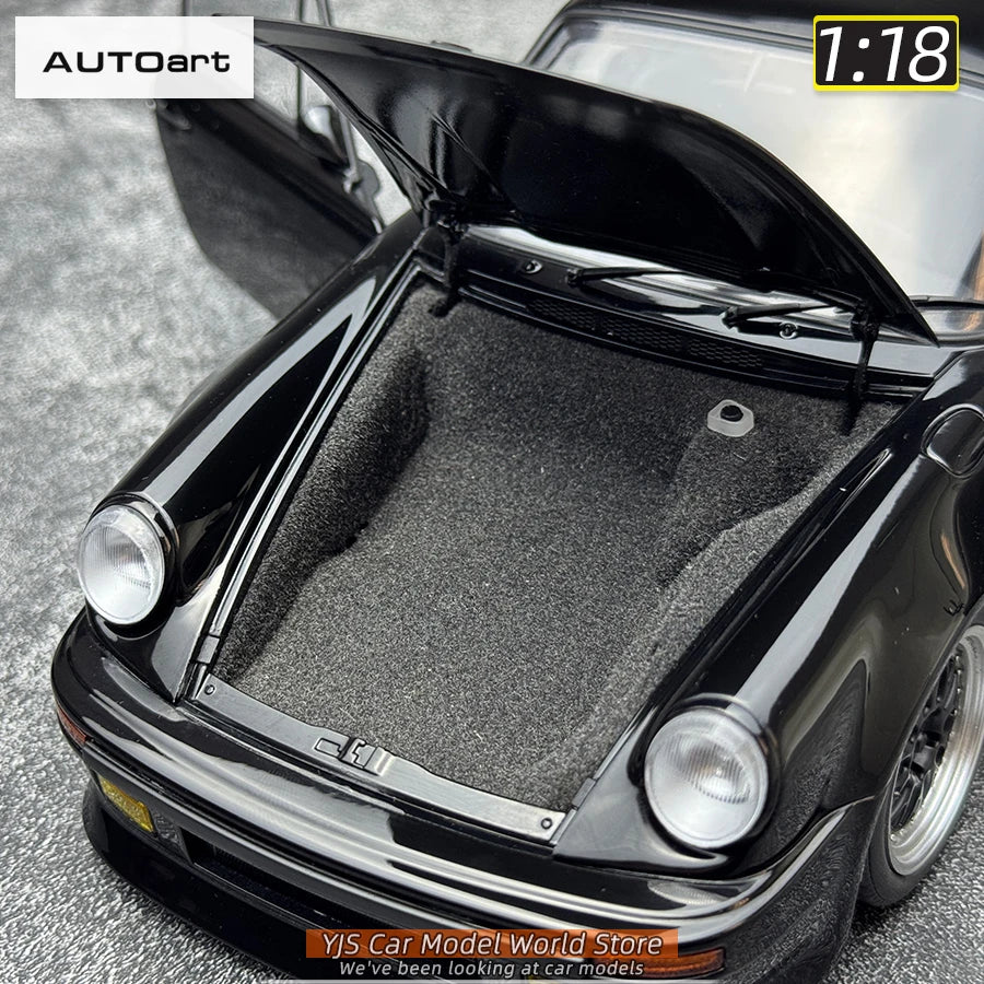 1:18 Porsche 911 (930) Turbo Sports