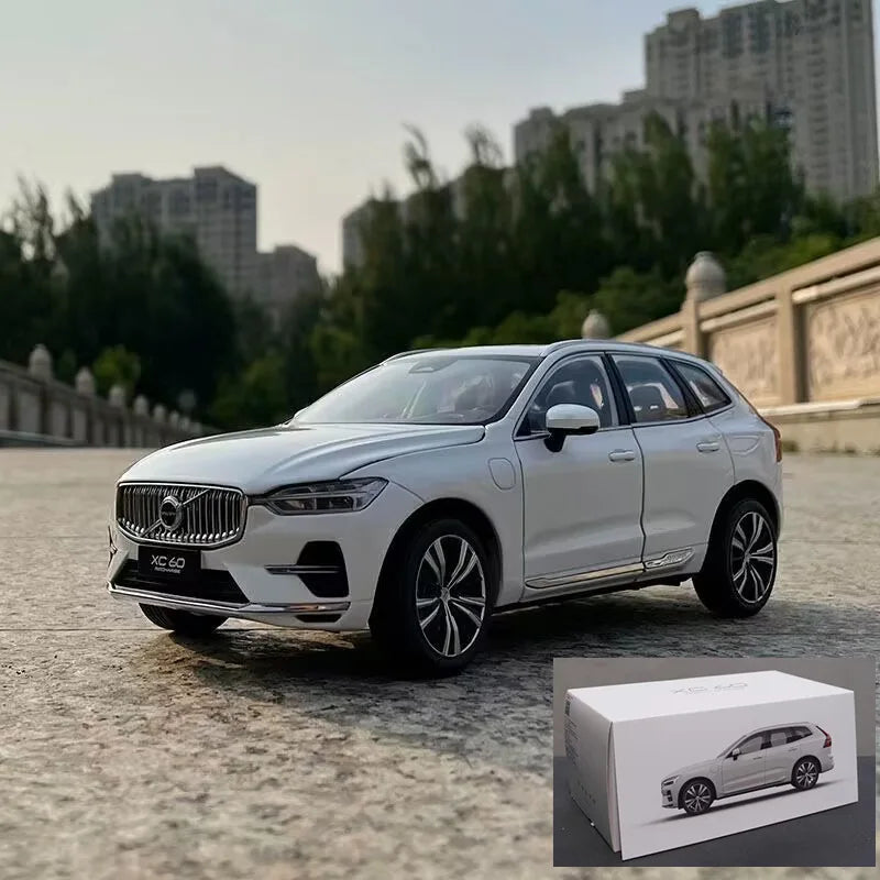 1:18 2023 VOLVO XC60