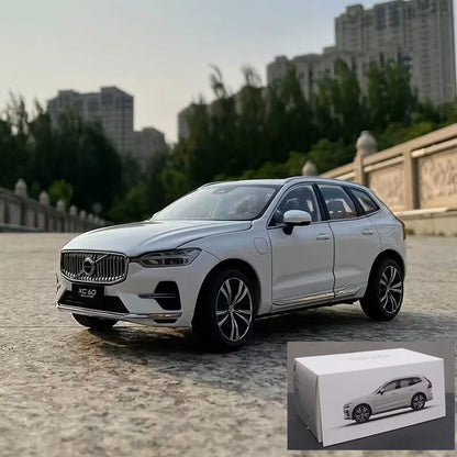 1:18 2023 VOLVO XC60