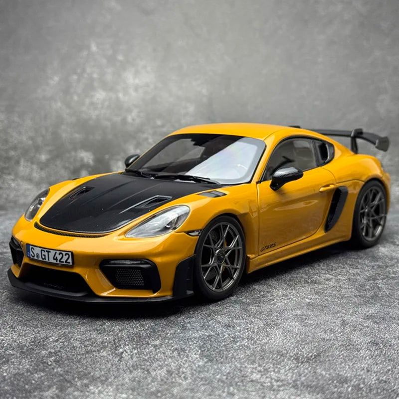 1:18 Porsche Cayman GT4 RS