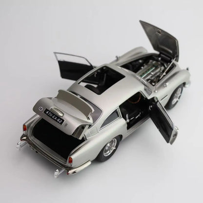 1:18 Aston Martin DB5 007