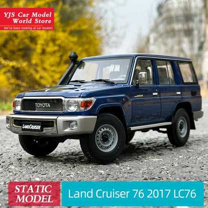 1:18 Toyota Land Cruiser 76 2017 LC76