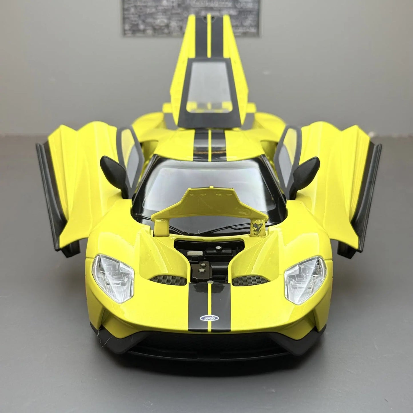 1:24 Ford GT