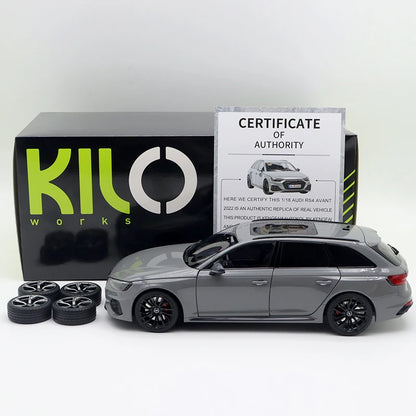 1:18 2022 Audi RS4 (B9) Avant