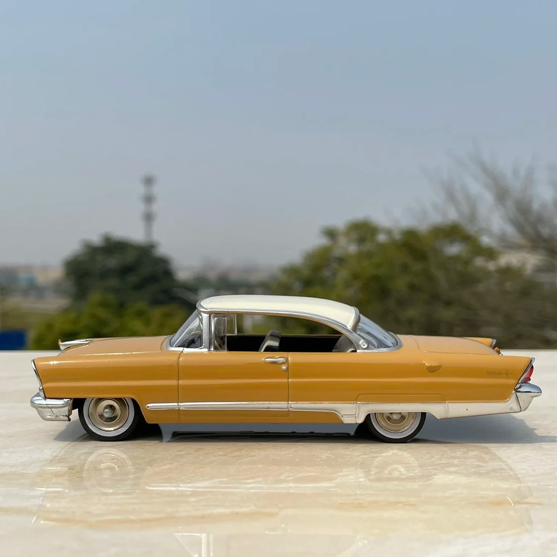 1:43 Lincoln Vintage