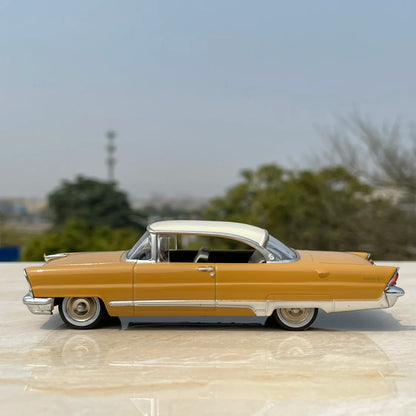 1:43 Lincoln Vintage
