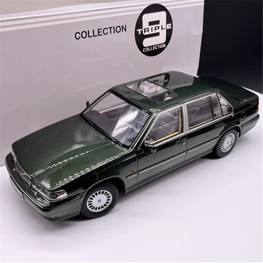 1:18 Volvo 960