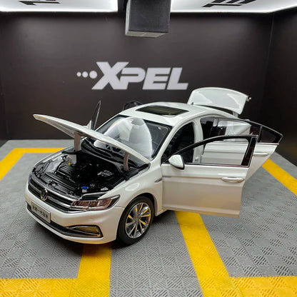 1:18 Volkswagen Bora 2019