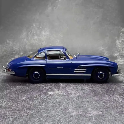1:18 Mercedes-Benz 300SL Gullwing W198 1954