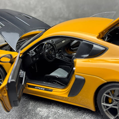 1:18 Porsche Cayman GT4 RS 2023