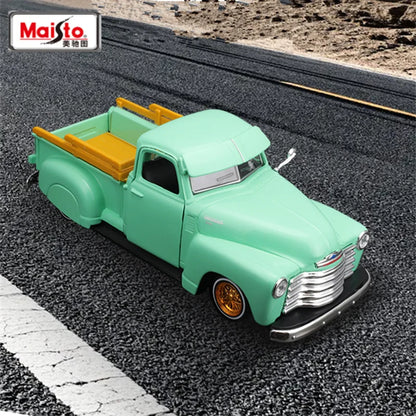 1:24 1950 Chevrolet 3100 Pickup