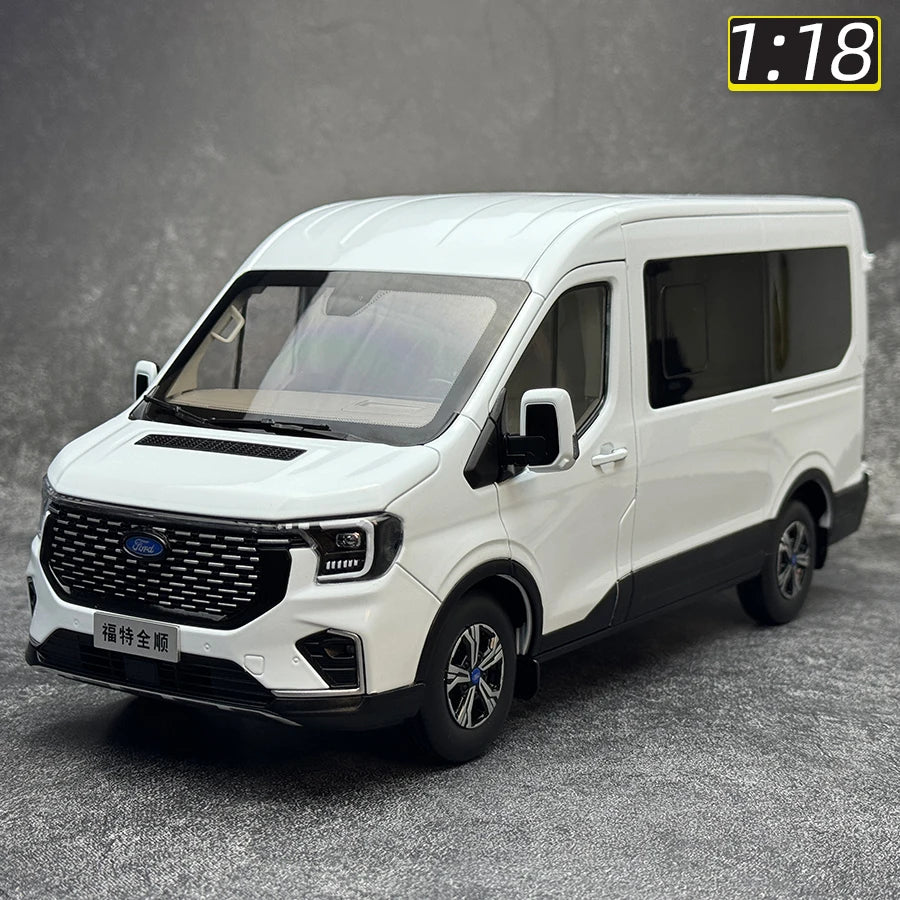 1:18 Ford TRANSIT V348 T8