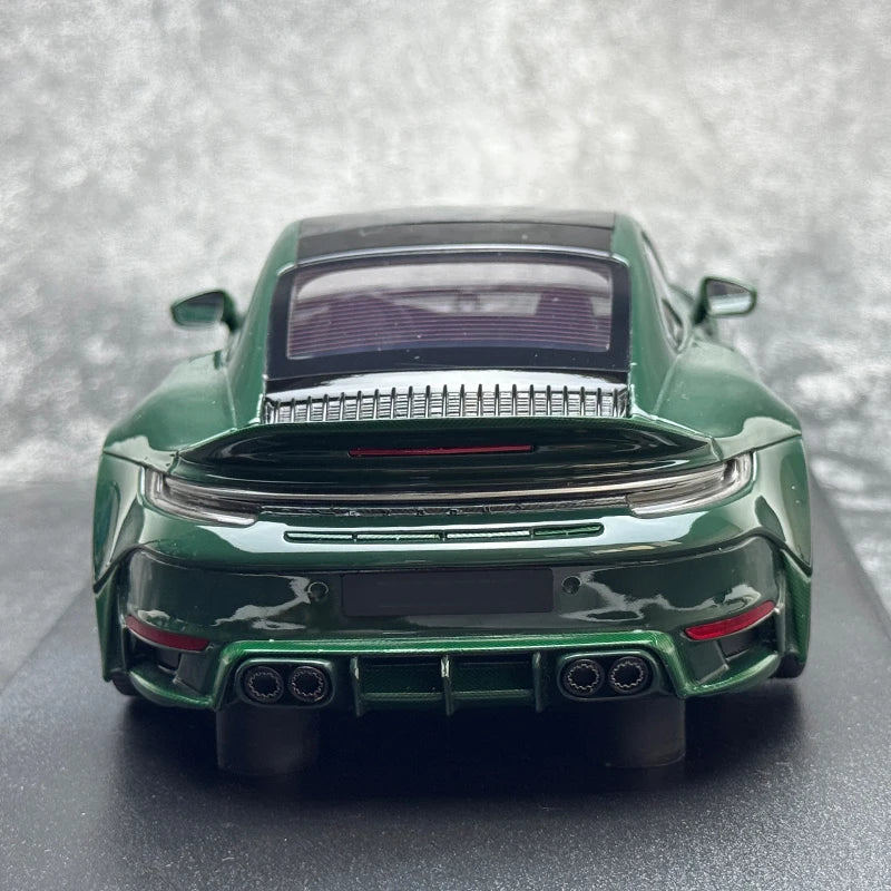 1:18 Porsche 900 ROCKET-R  2024