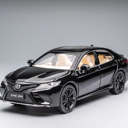 1:24 TOYOTA Camry