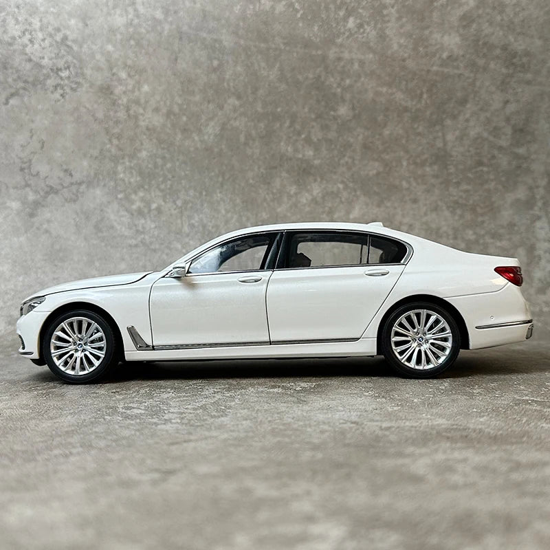 1:18 Bmw 750Li