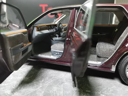 1:18 Toyota Century