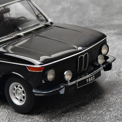 1:18 BMW 2002 1602/L2002ti