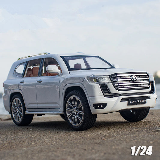 1:24 Land Cruiser LC300